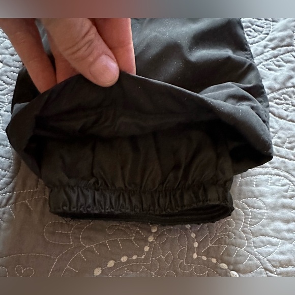 Thereabouts Kids Unisex Black Heavyweight Snow Pants NWT Various Sizes - Picture 3 of 8